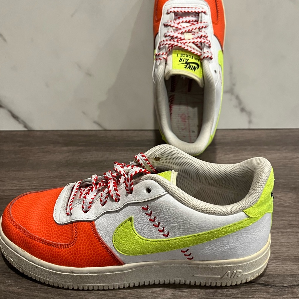 Nike Air Force 1 LV8 SPRB White Volt Orange size 5.5Y - BQ6978-100